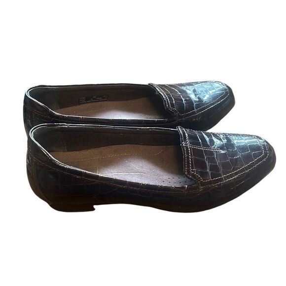 Clarks Collection Soft Cushion Sz 8M Brown Croc Comfort Loafer Flats - Picture 1 of 7